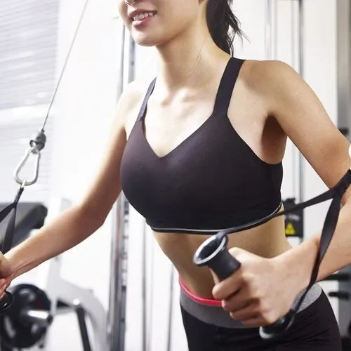 パーソナルトレーニングでダイエット、運動不足を解消！